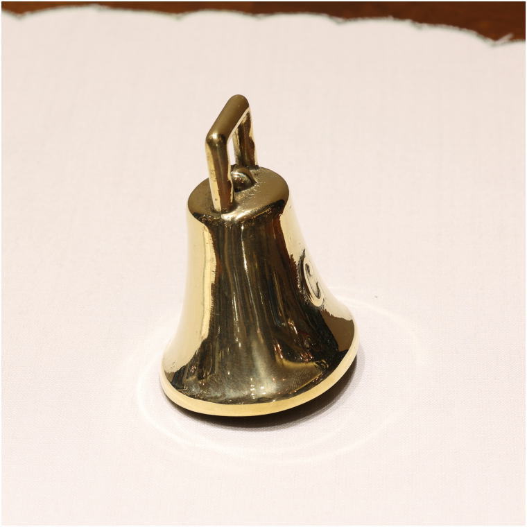 イタリア直輸入 真鍮製カウベル アンティーク調ベル イタリア製鈴