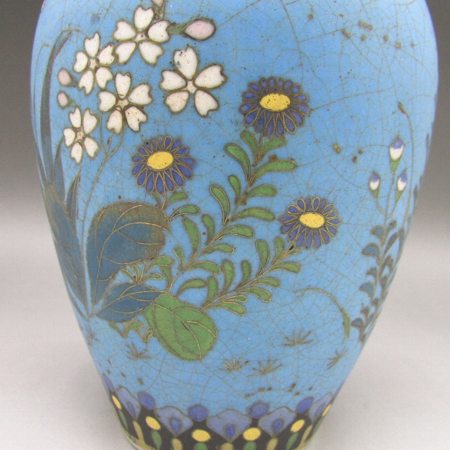 七宝焼 竹内忠兵衛 磁胎七宝花蝶文花瓶 - 敬誠アート [ 公式 ]