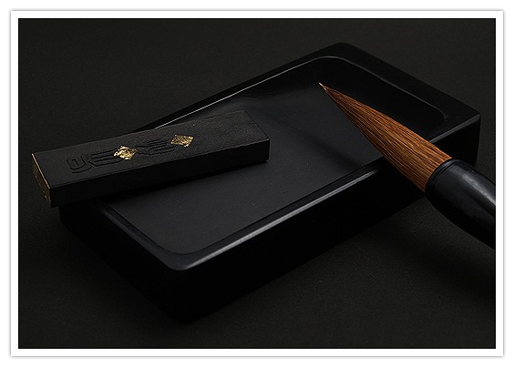 墨は古いほどよい？ | 書道専門店 大阪教材社