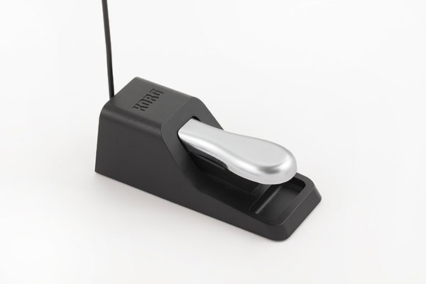 KORGのスタンダードモデルの電子ピアノD1をご紹介いたします。