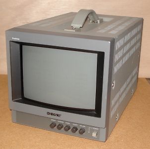 ソニートリニトロンモニター PVM-9040 改造への道のり1