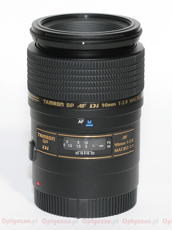 Tamron SP AF 90 mm f/2.8 Di Macro review - Introduction - LensTip.com