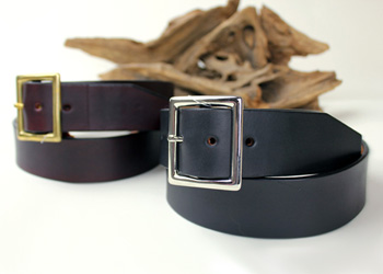 スタンダードなギャリソンレザーベルト（牛革/日本製）四角型バックル