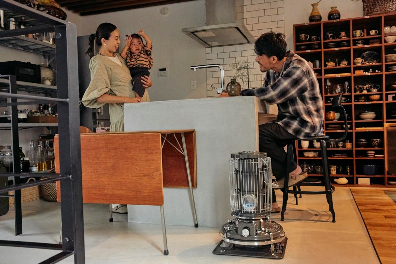 アラジン×ビームスのコラボ第5弾！ アウトドアで使いたいポータブル