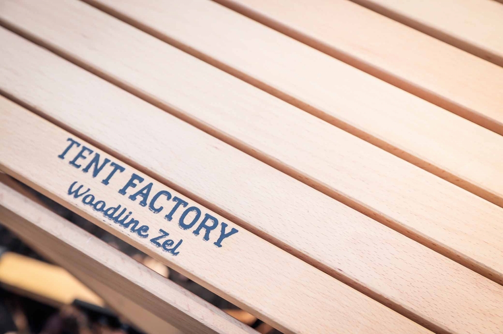 ペアからファミリーまで使える！奥行70㎝・テントファクトリーの「ZEL