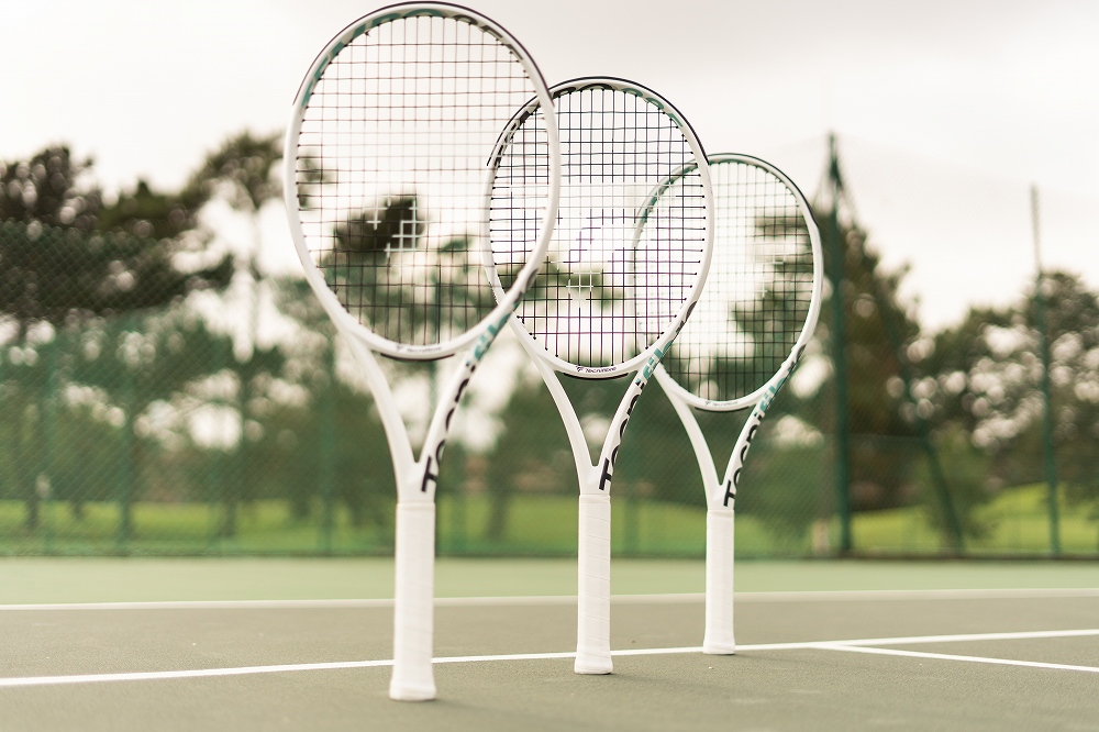 テクニファイバー（Tecnifebre）テニスラケット TEMPO270 TFRTE01