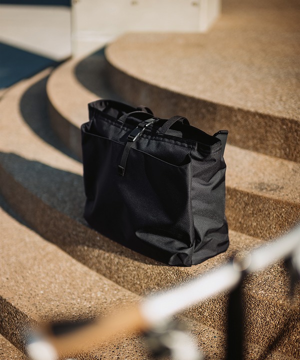 モノリス/MONOLITH SHOOTING TOTE PRO M [バッグ(バックパック)]｜MAPS