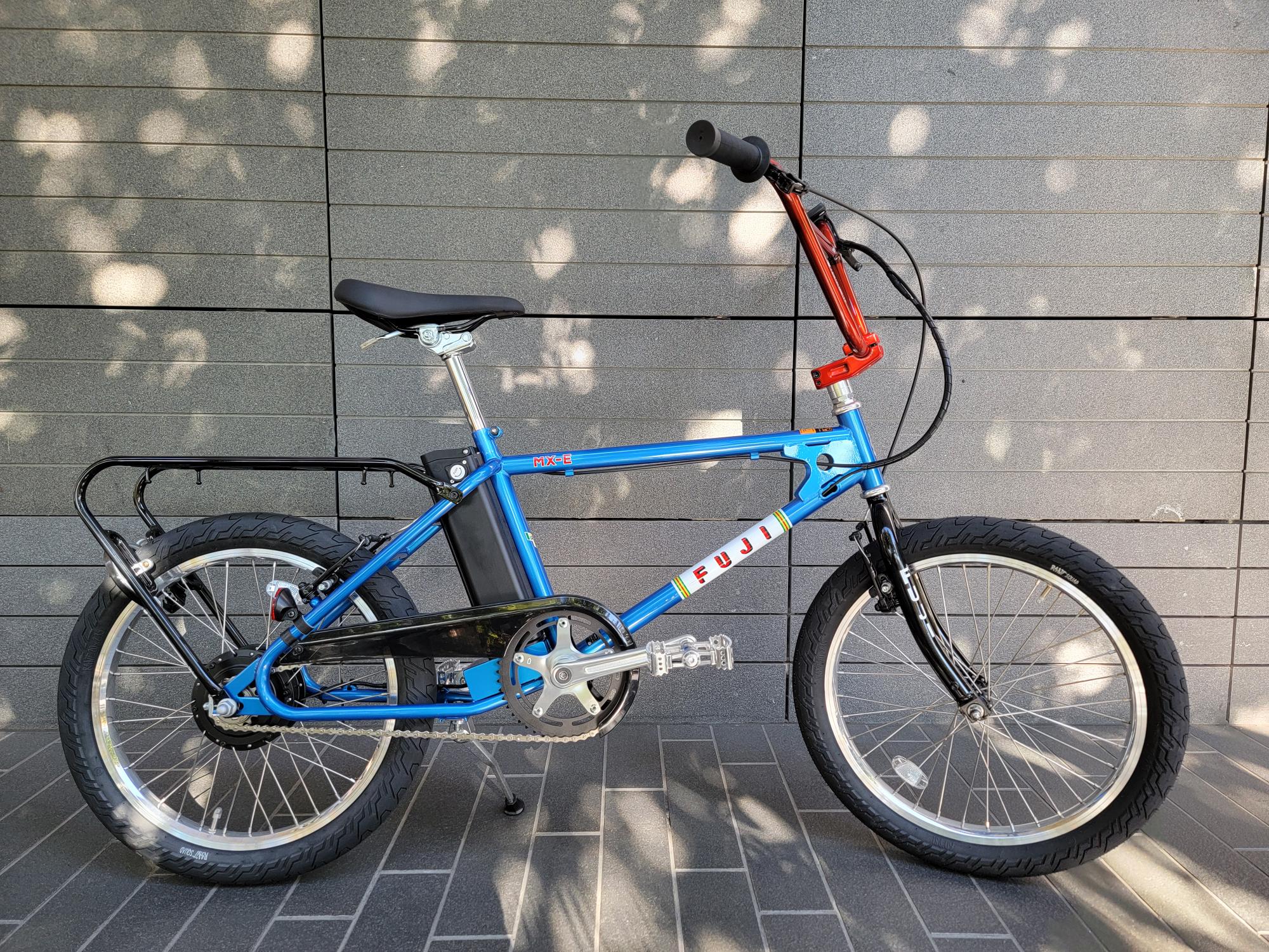e-bike×カスタム】『FUJI MX-E』青×赤ツートンカスタム | モトベロ