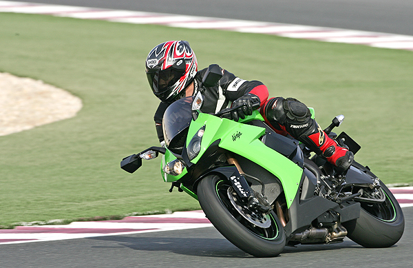 2008 Kawasaki ZX-10R: MD First Ride | MotorcycleDaily.com