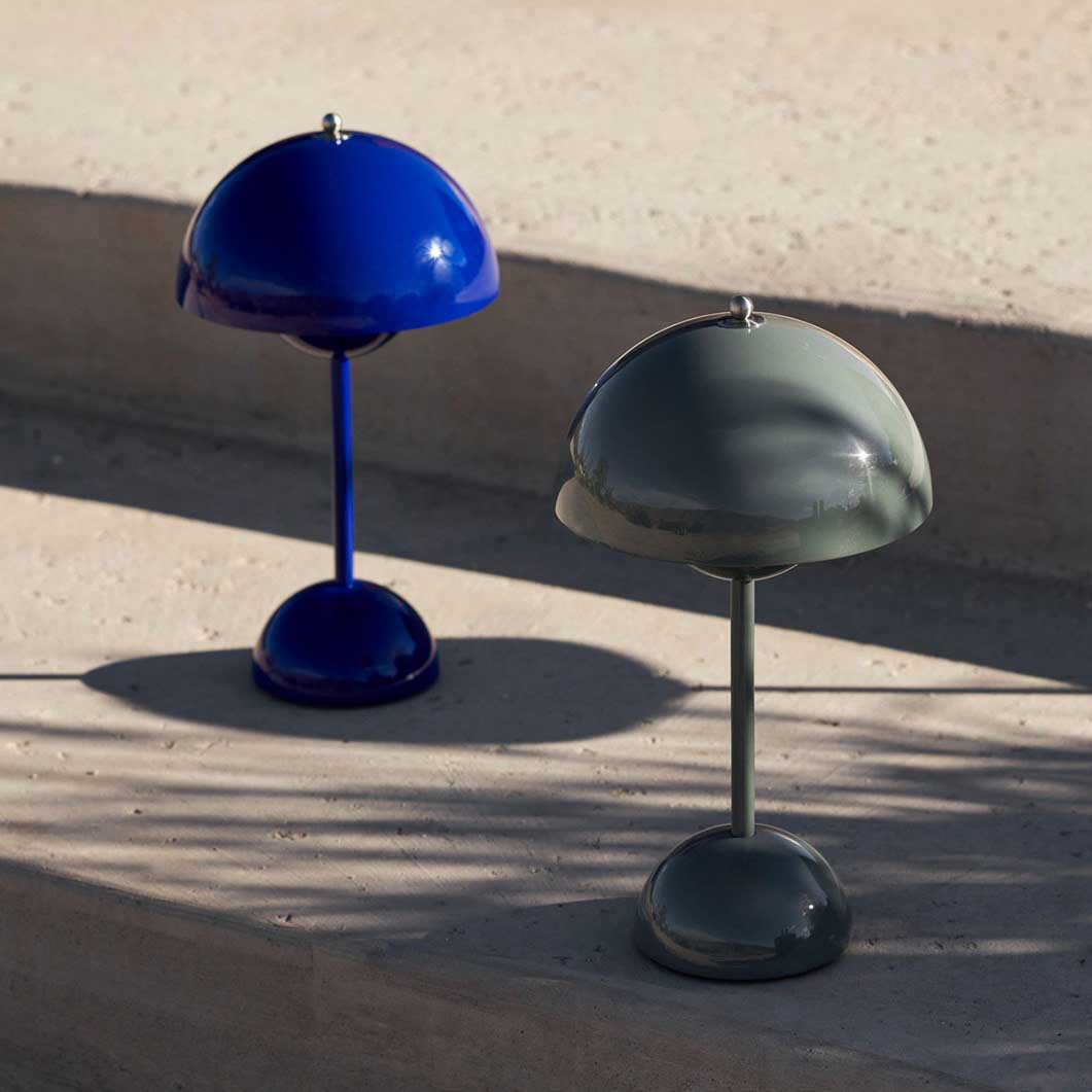 Flowerpot ポータブルテーブルランプ VP9 コバルトブルー(コバルト