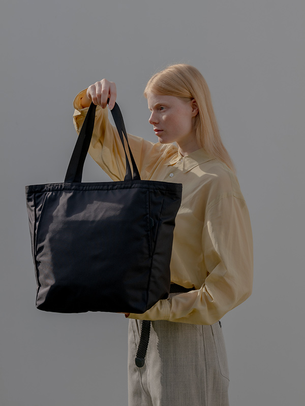 TOTE STANDARD HEXA M| STANDARD | PRODUCTS | MONOLITH ONLINE STORE