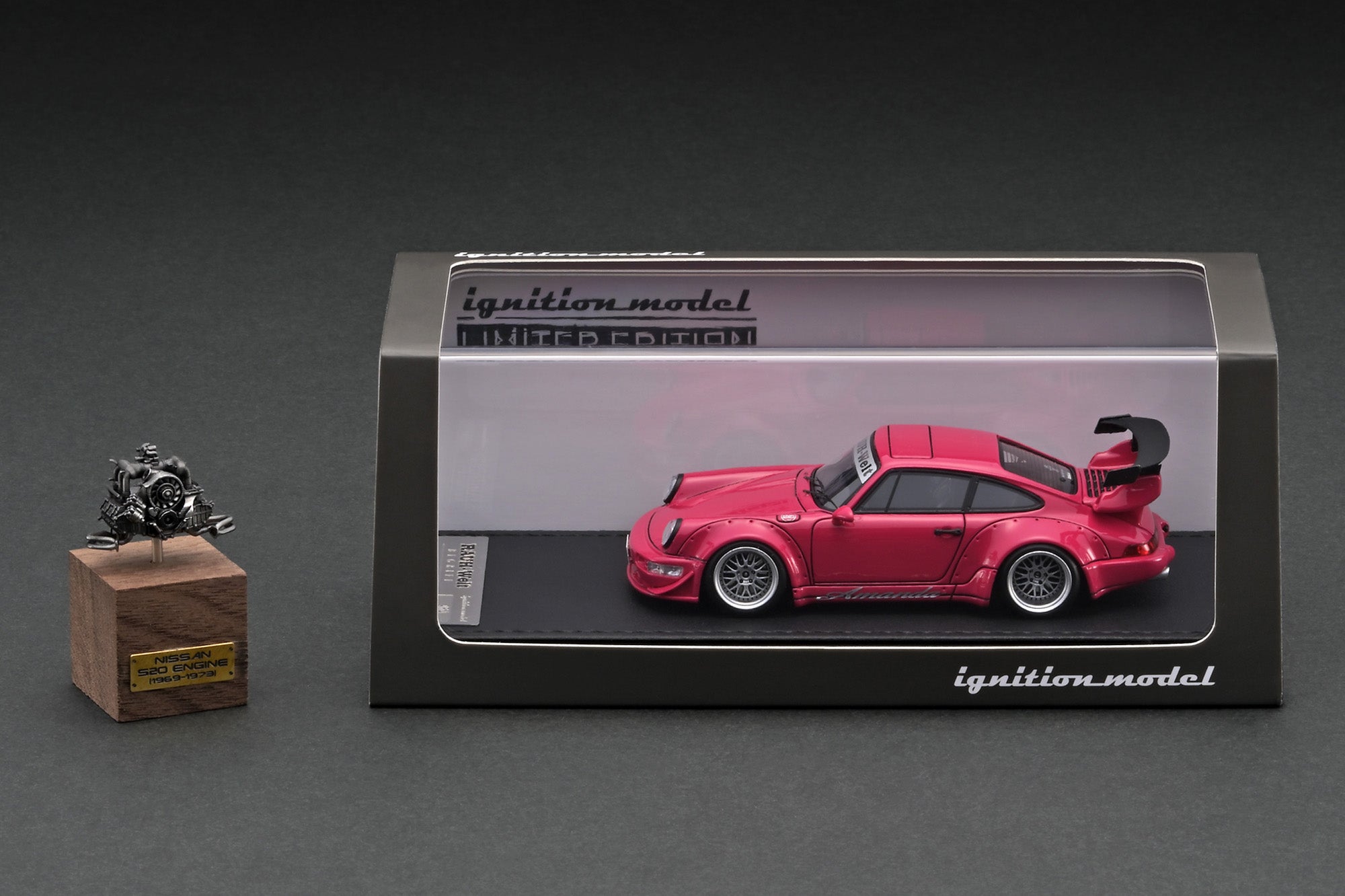 Ignition Model 1:43 Porsche 964 RWB in Pink with M64 Engine