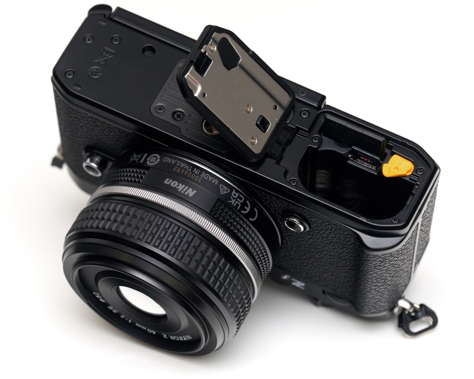 おすすめのメモリーカード： ニコン Zf [SDXC] | メモリーカード先生