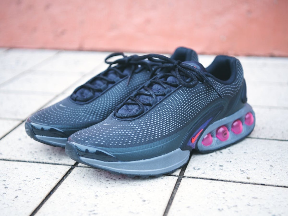 Gallery]新発売！「ナイキ エア マックス Dn」の試着レポ。履き心地は