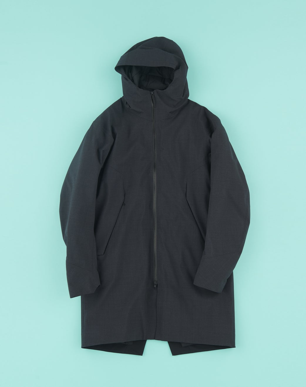 アークテリクス「ヴェイランス」のいま買うべき名品アウター4選