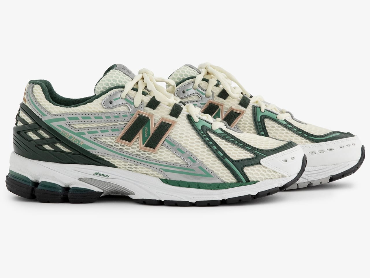 ニューバランス × エメ レオン ドレの新作コラボでノスタルジックな