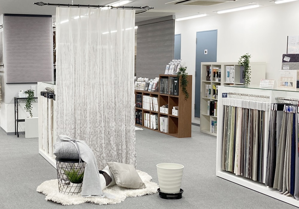 横浜ショールーム(新横浜駅)｜オーダーカーテン・窓まわりインテリアの松装