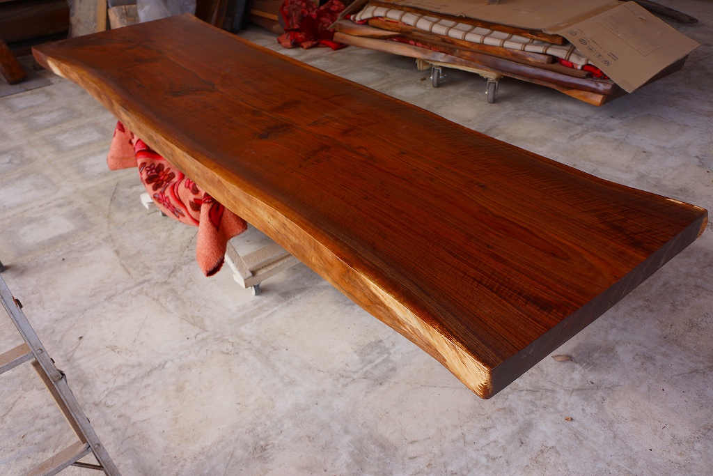 天然木 新潟工場 ブラックウォールナット材 一枚板 カウンター