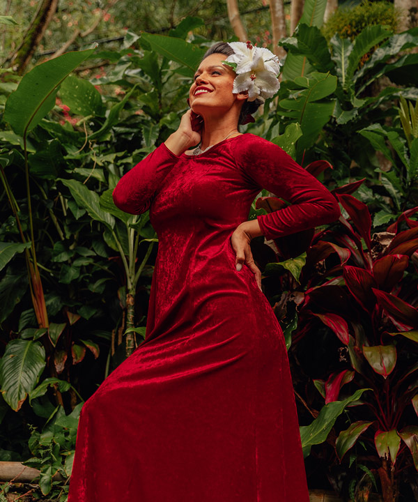 マウナロア【Maunaloa】|フラダンス衣装の専門店|セットインドレス