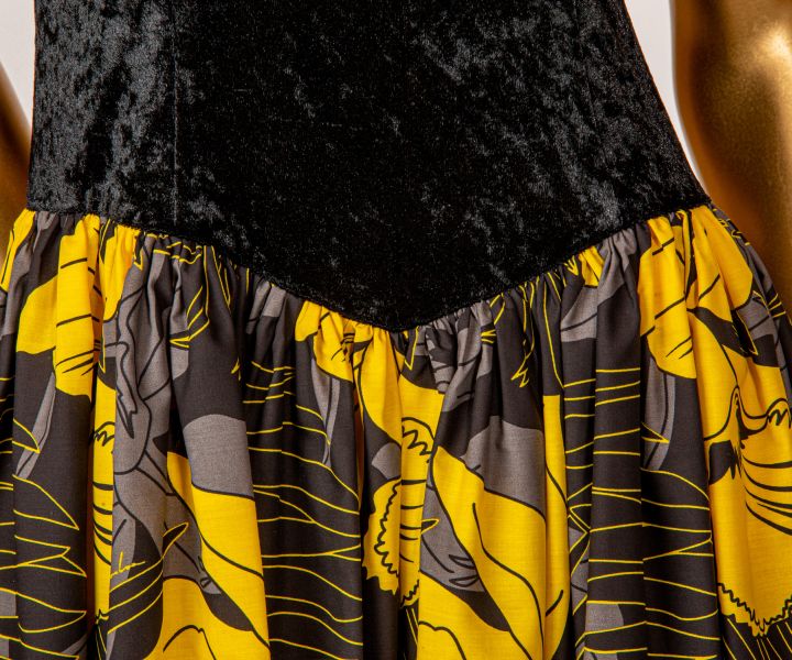 マウナロア【Maunaloa】|フラダンス衣装の専門店|ラグラン袖ドレス