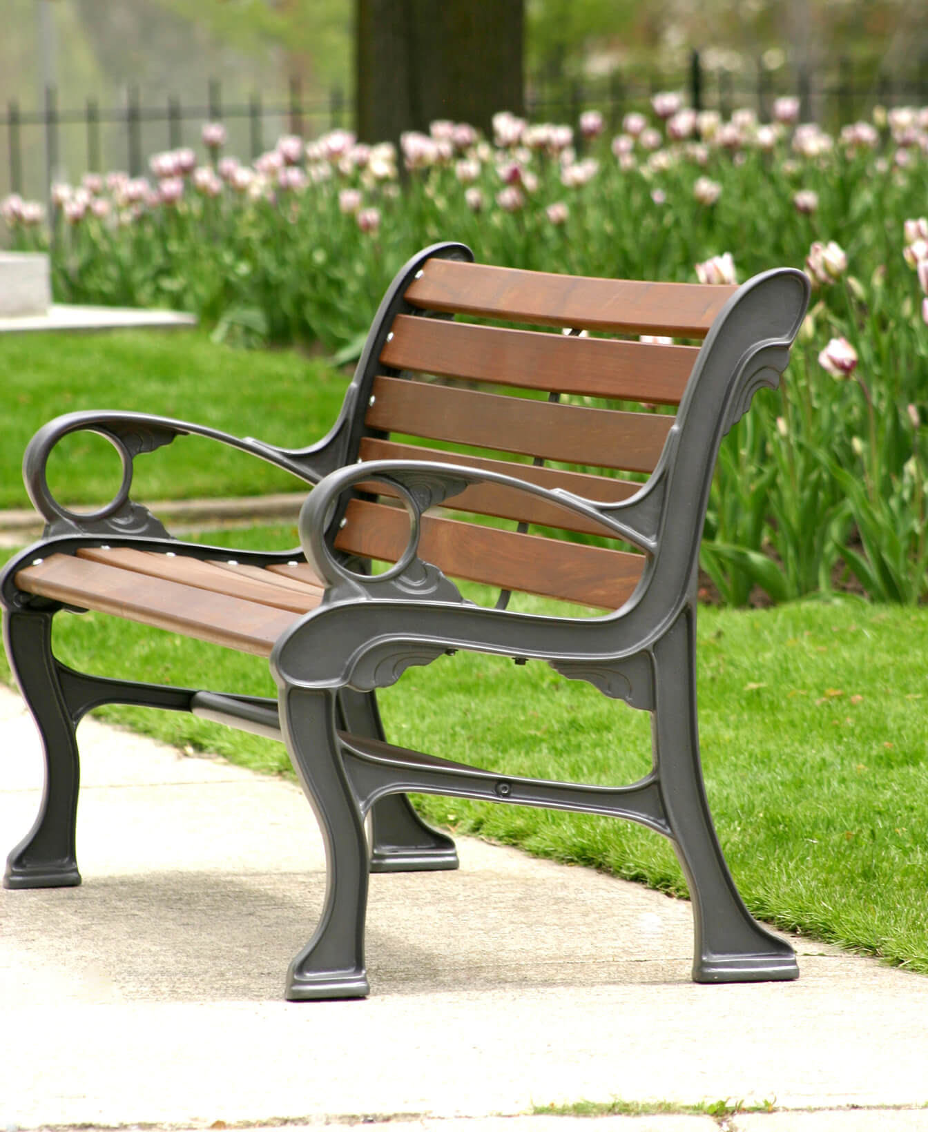 310 Backed Benches - Maglin