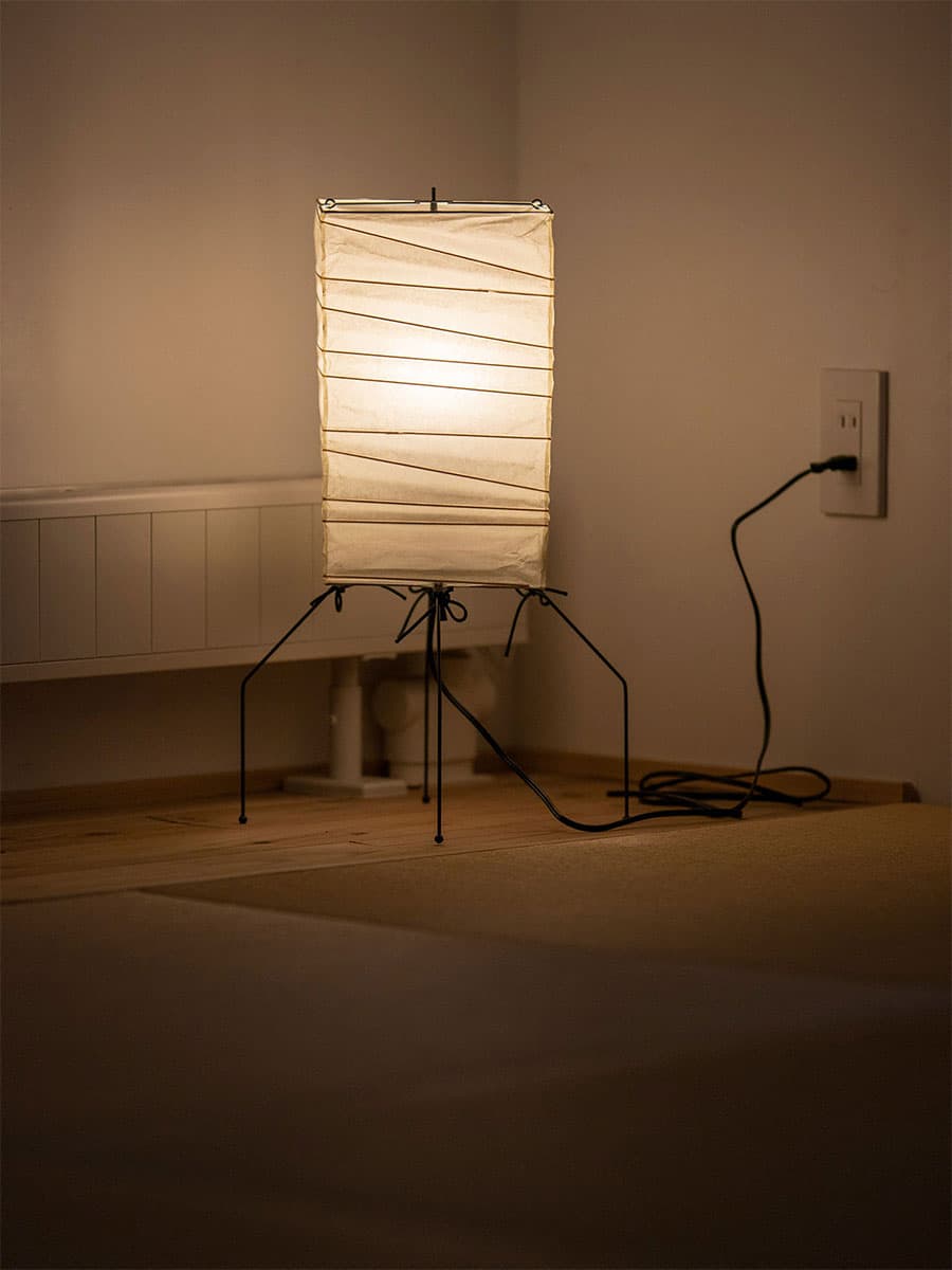 AKARI スタンドライト UF1-XN UFシリーズ|イサムノグチの照明 AKARI