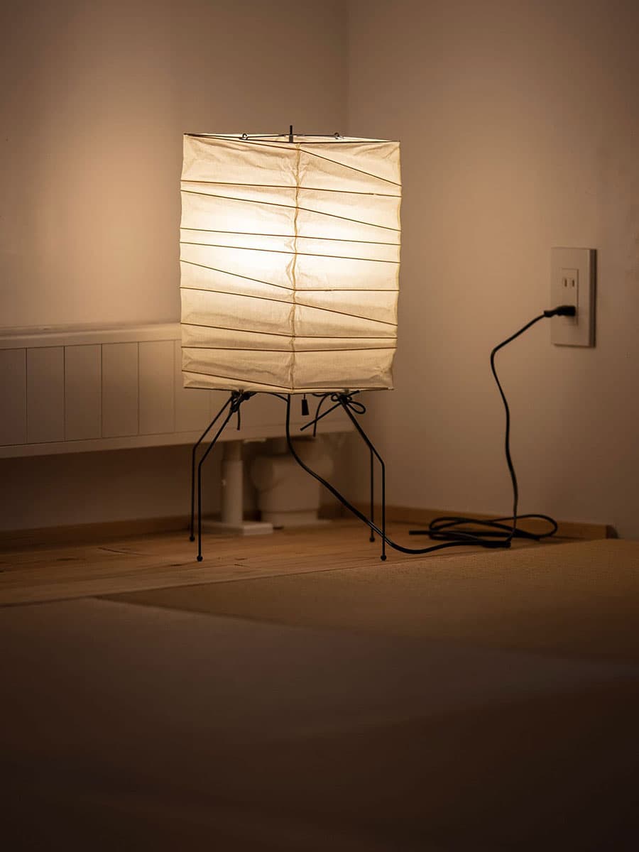 AKARI スタンドライト UF1-XN UFシリーズ|イサムノグチの照明 AKARI