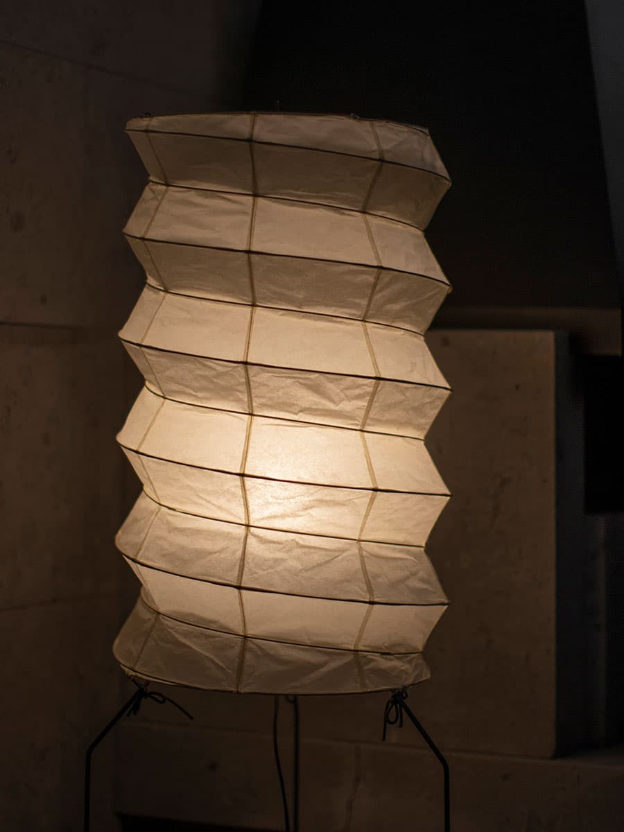 AKARI スタンドライト UF2-31N UFシリーズ|イサムノグチの照明 AKARI