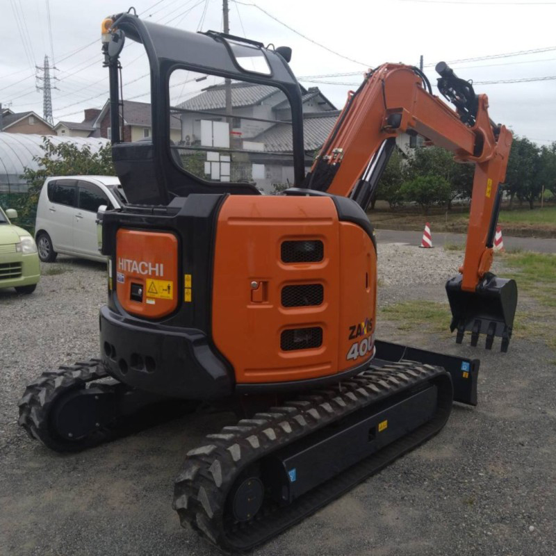 日立ミニショベル 「ZX40UR-5B」 新車納車させていただきました
