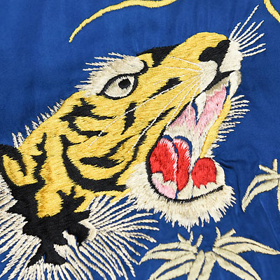 テーラー東洋 スーベニアジャケット サテン×サテンキルト 顔虎 日本