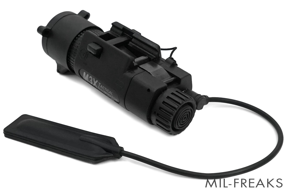 Element Insightタイプ M3X タクティカルライト IRフィルター付き