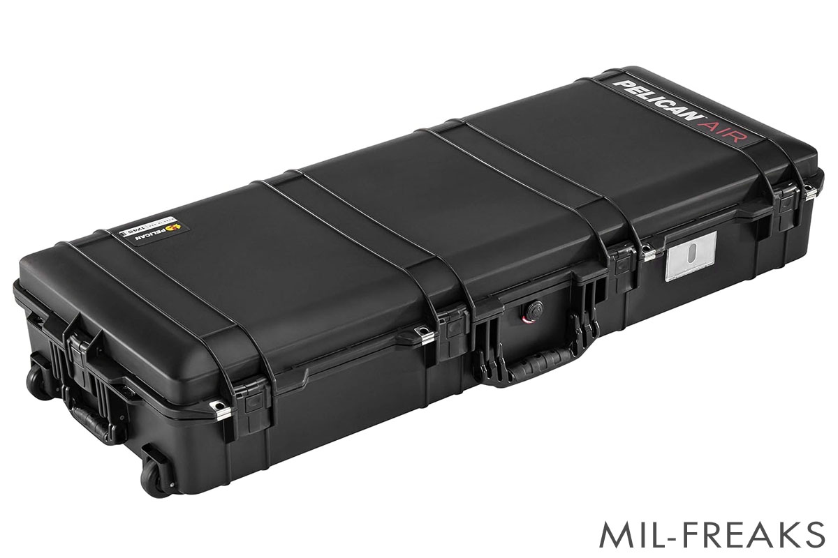 PELICAN 1745 AIR ハードケース ウレタン緩衝フォーム付き ブラック