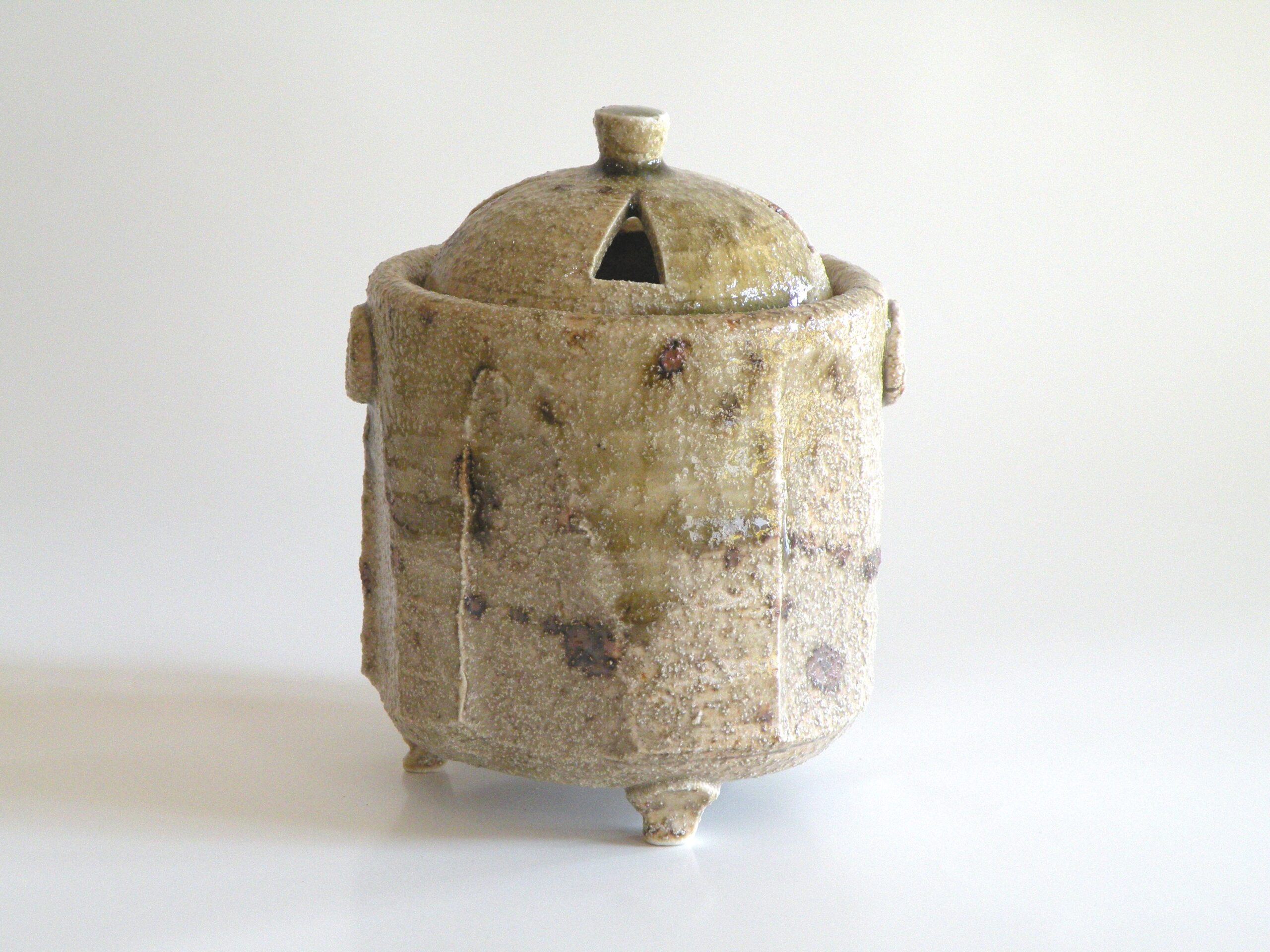 美濃焼伝統工芸品協同組合 | 灰釉香炉