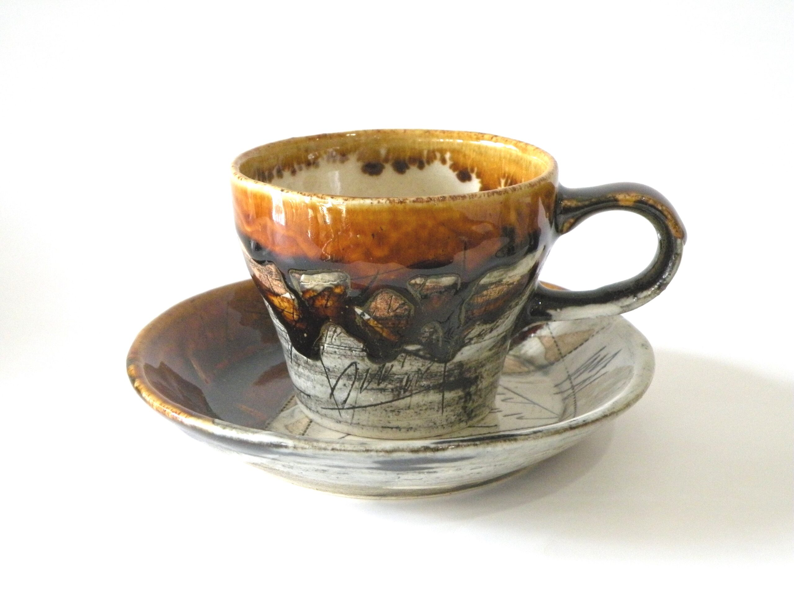 美濃焼伝統工芸品協同組合 | 鼠志野ぐい呑 木箱