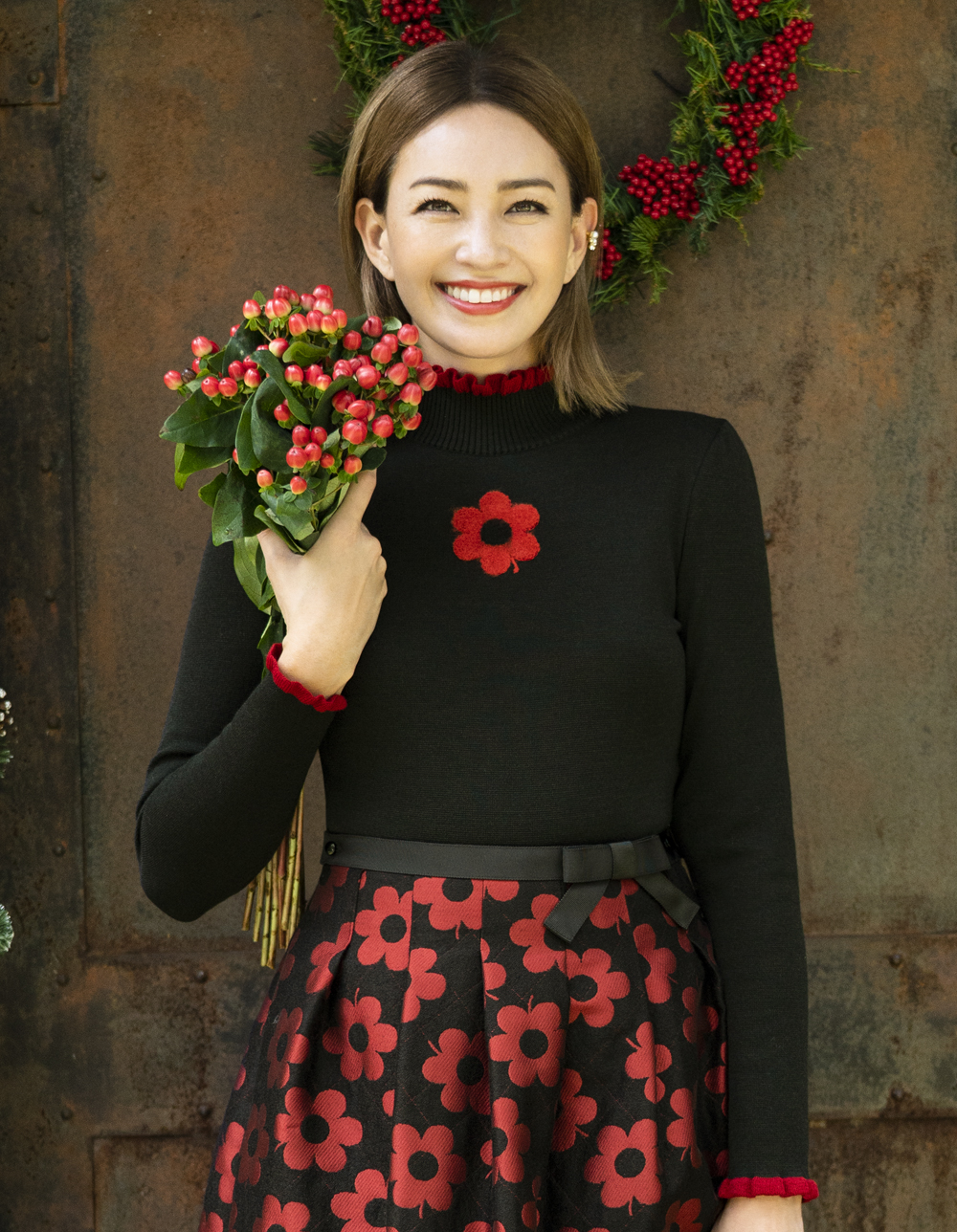 ワンポイント入りフリルネックニット | msgracy