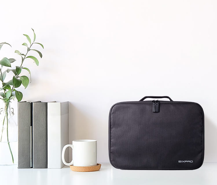 シックスパッド パワースーツ ポーチ Powersuit Pouch | SIXPAD公式サイト