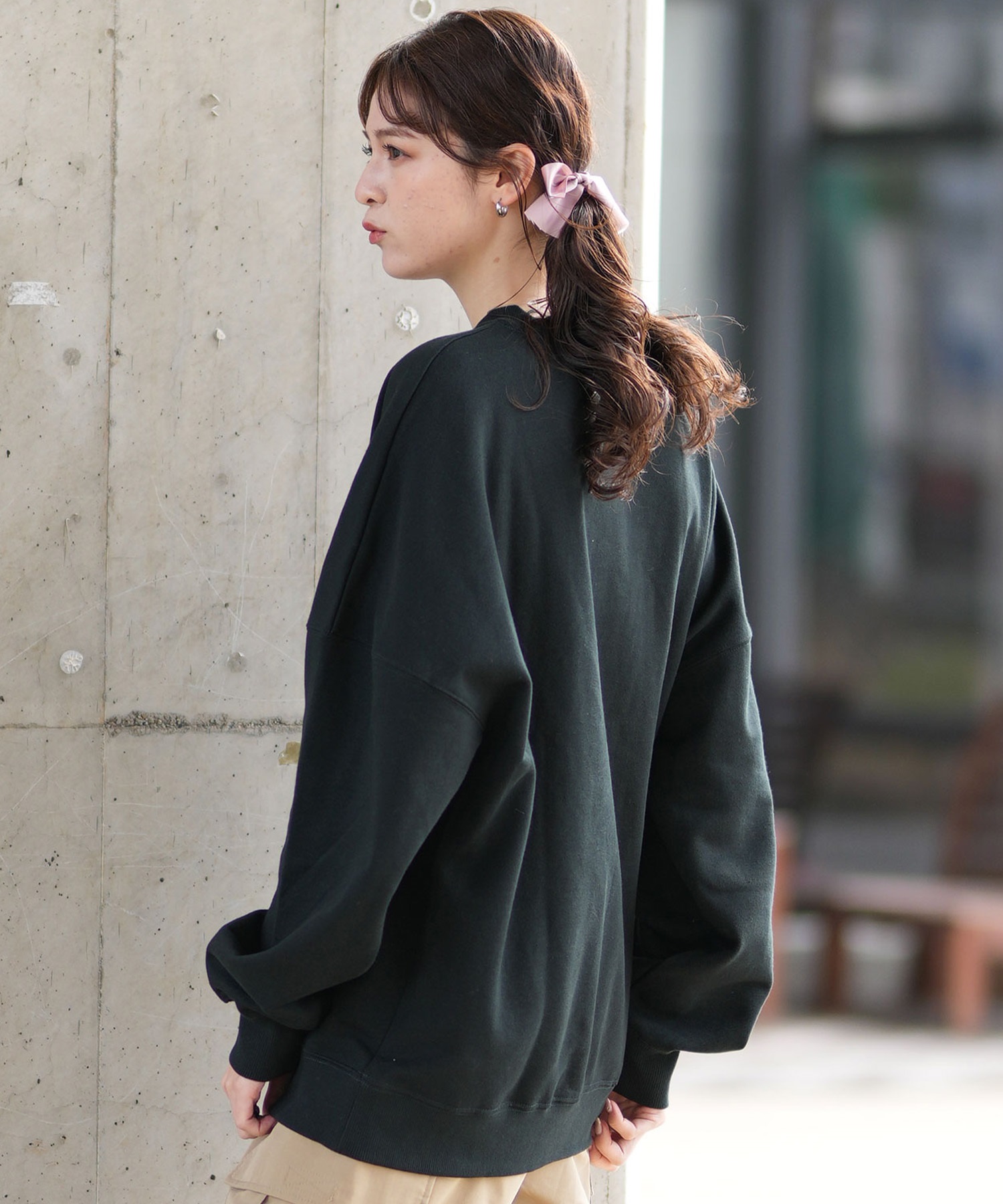 SANTACRUZ サンタクルーズ トレーナー レディース クルーネック