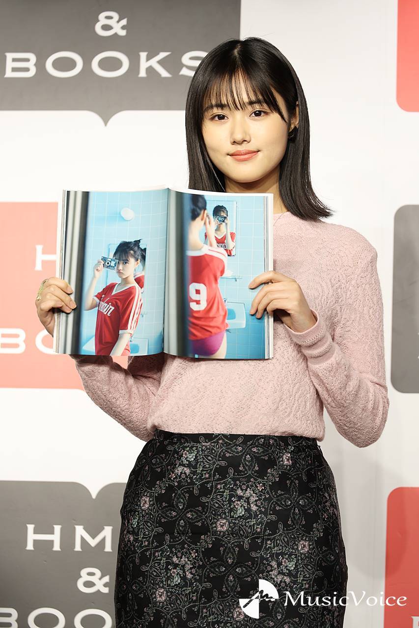 写真】原菜乃華1st写真集「はなのいろ」発売記念取材会【エンタメ】