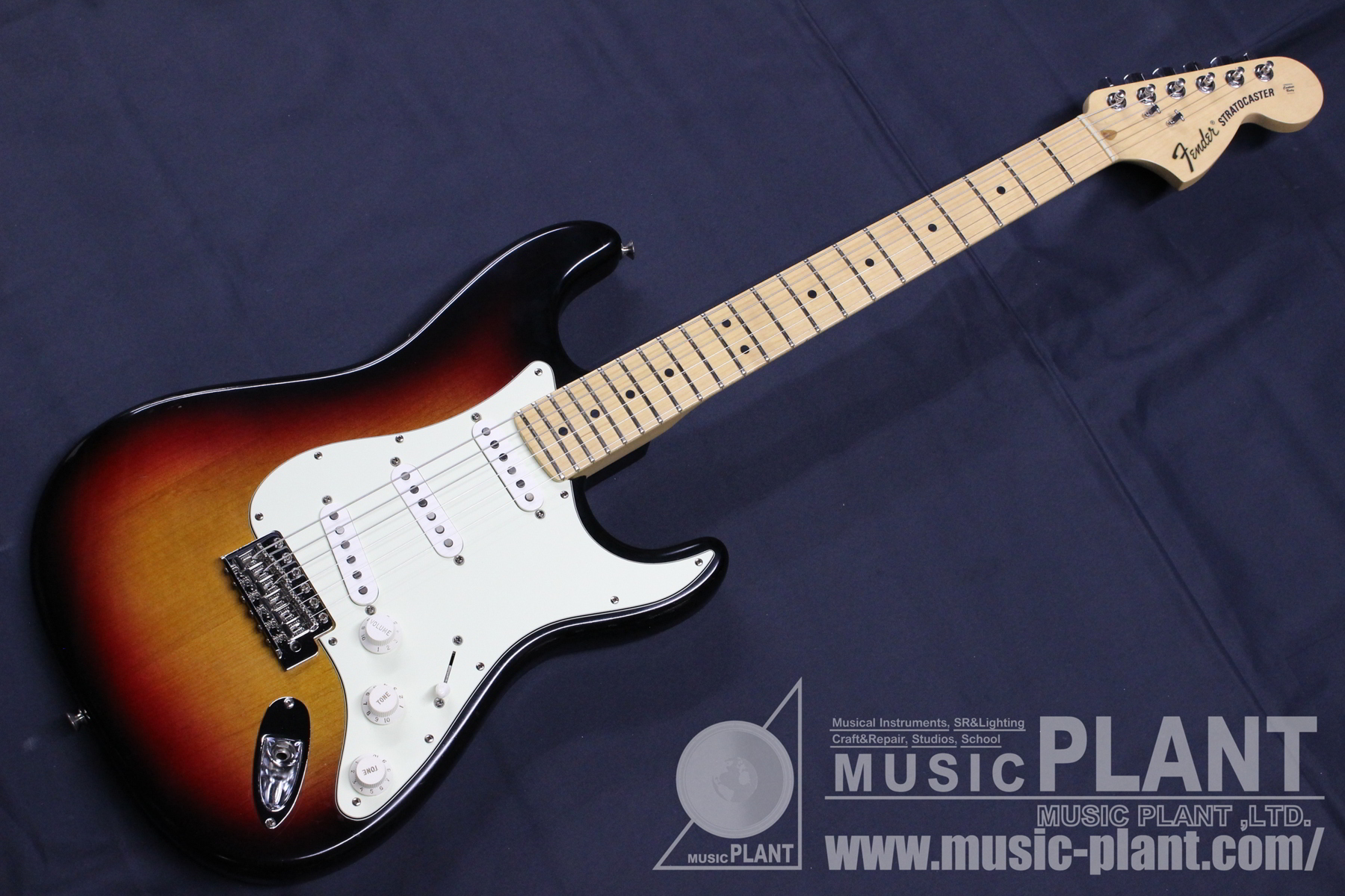 Fender USA エレキギターHighway One Stratocaster Upgrade 3TS中古