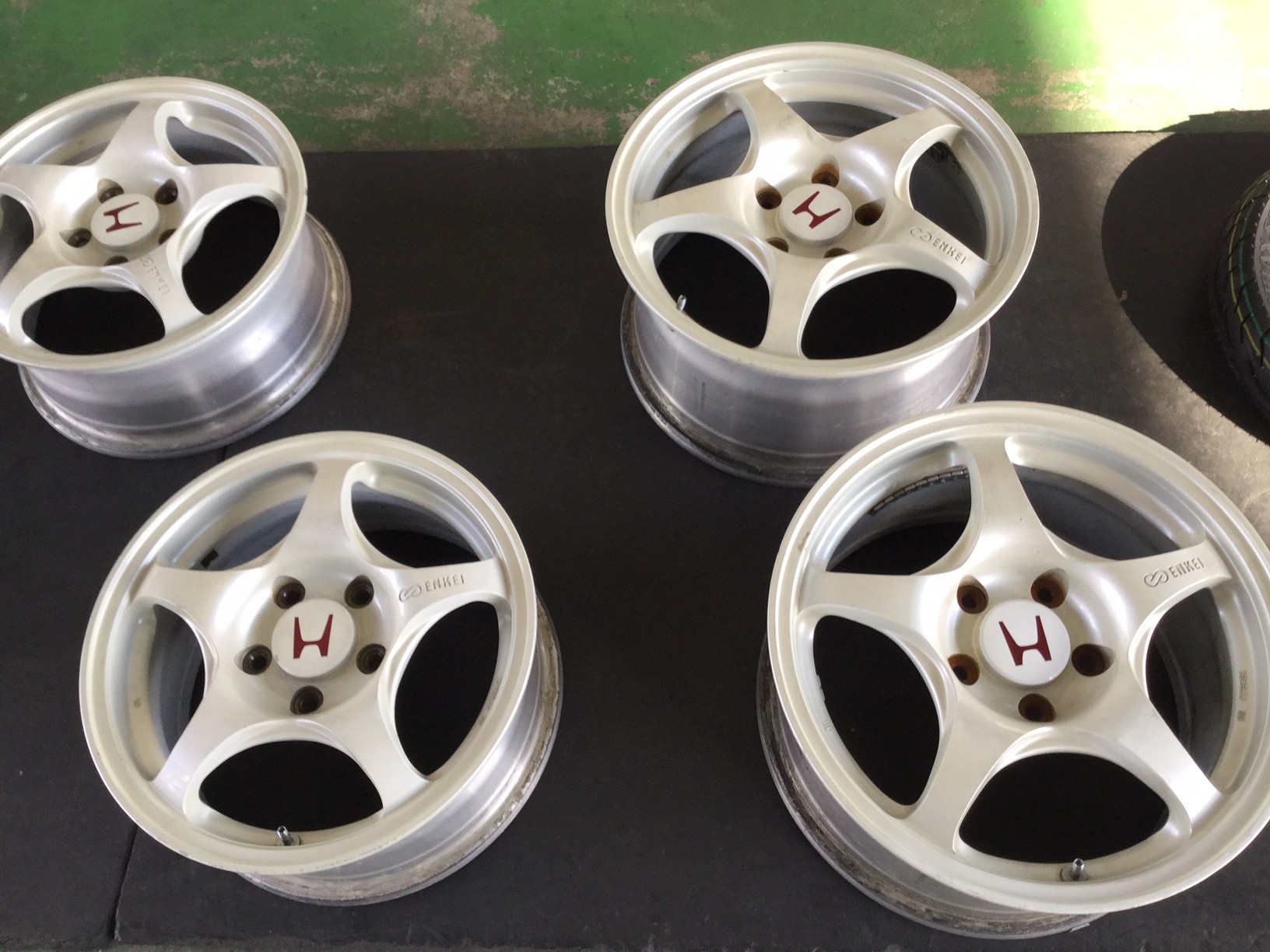 NSX純正ホイール交換 | 店長の日記 | ミスタータイヤマン 藤枝東店