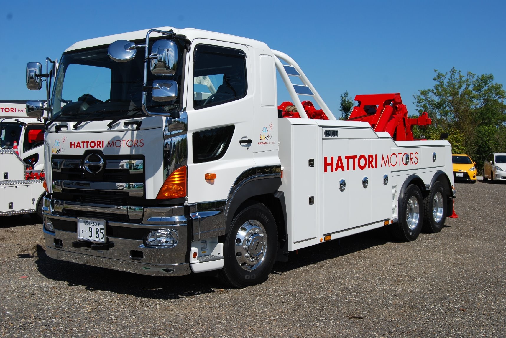 新しい大型レッカー車が入りました。 | お知らせ | 服部モータース