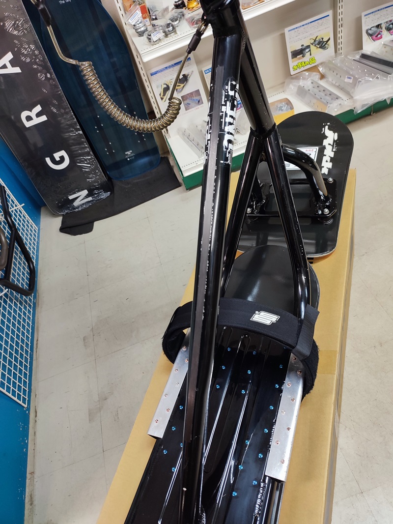 中古 スノースクート Jykk ONE-Dグリッチ ジック 売り切れ