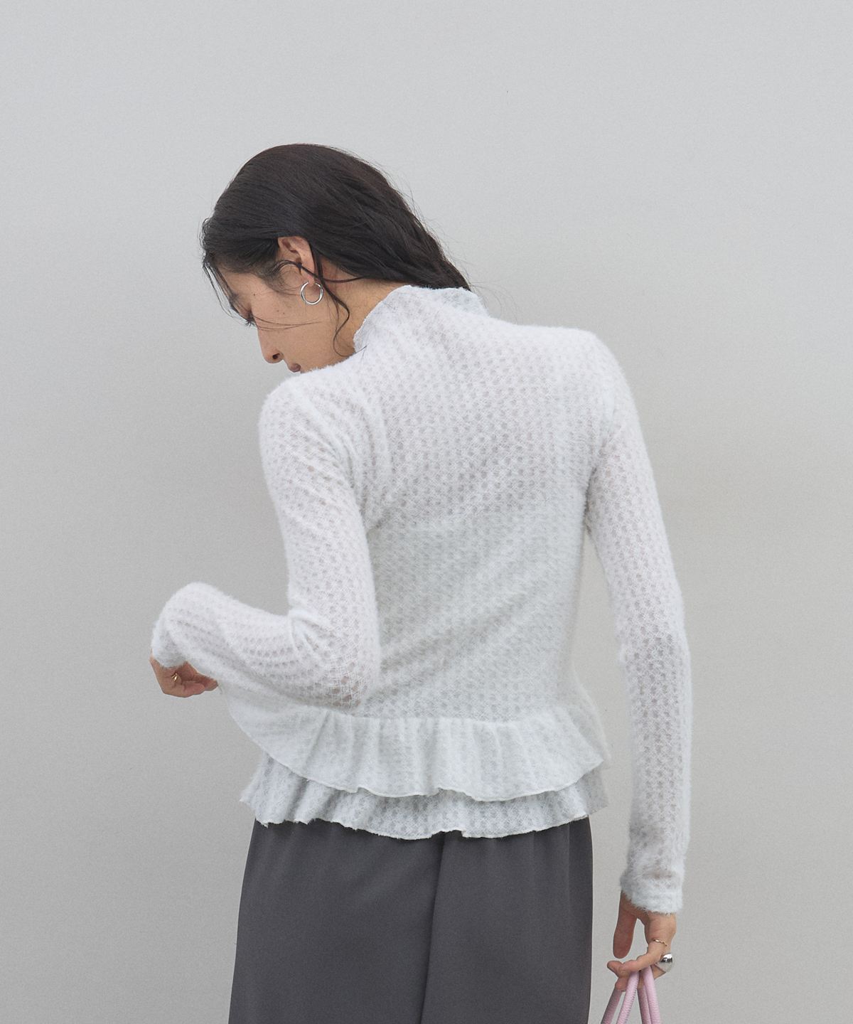 オフィシャルサイト限定】スクエアジャガードペプラムトップス