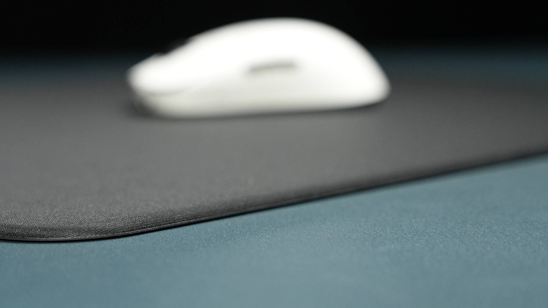 VAXEE』新たなエッジ加工を採用する新マウスパッド『VAXEE PC』や『PB