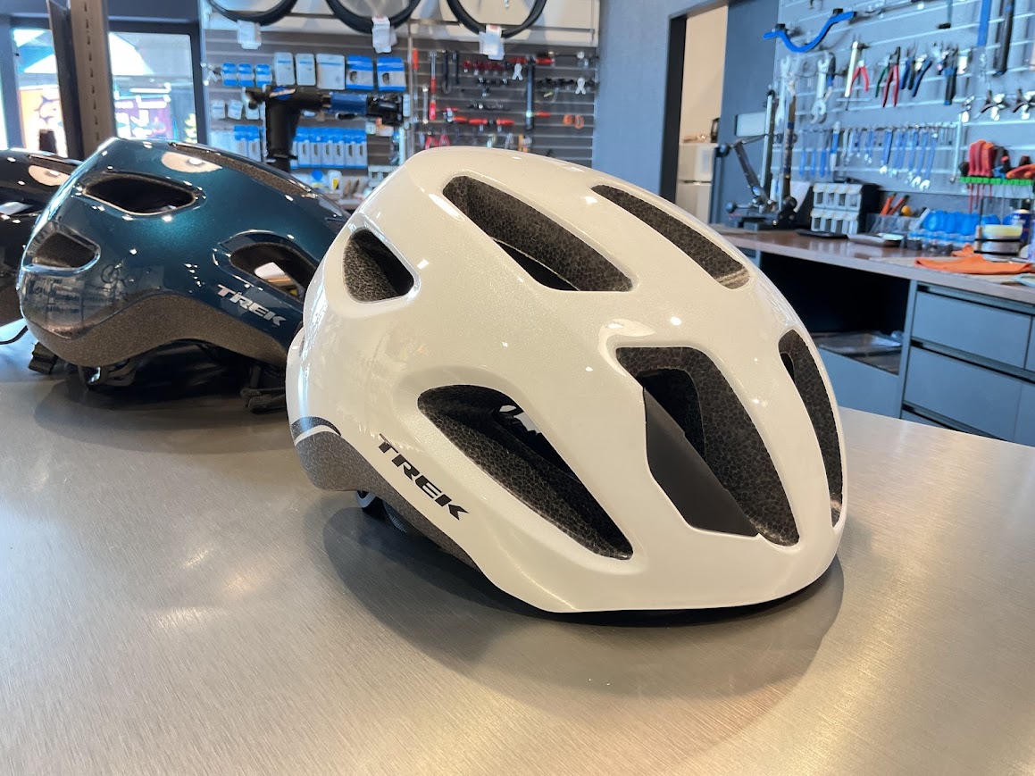 保障が手厚い！TREKのヘルメットを被って安全安心な自転車のある生活を