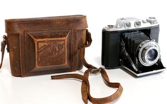 蛇腹カメラ ミノルタWelmy-Six／六桜社Apus - 骨董、古民具、古書の