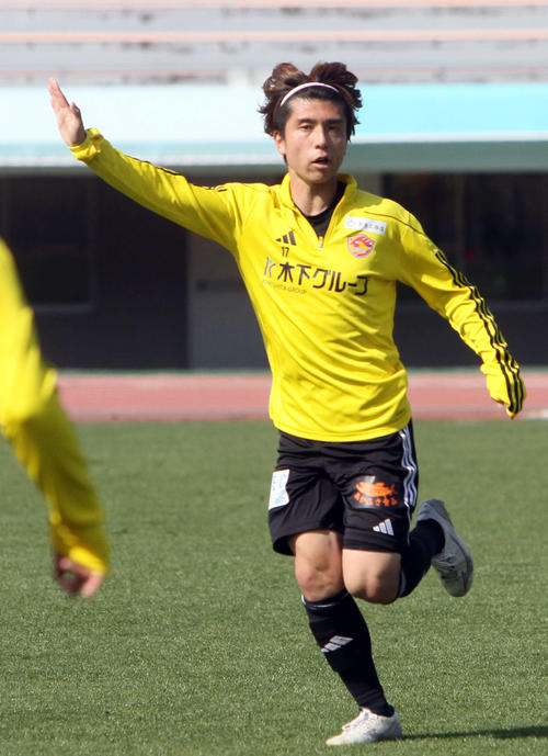 仙台】背番号「17」変更のMF工藤蒼生「晋伍さん目標に、超えられるよう