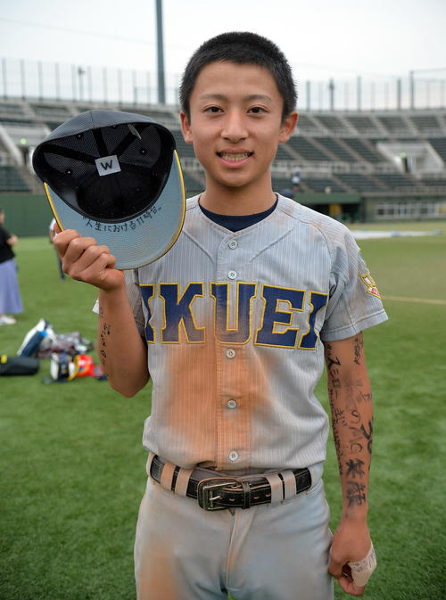 仙台育英が引退試合 渡辺マネジャーを感謝の胴上げ - 高校野球 : 日刊