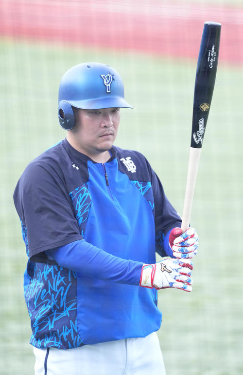 DeNA】抹消の筒香嘉智が復活の切り札導入 スラッガー社製の魚雷バット