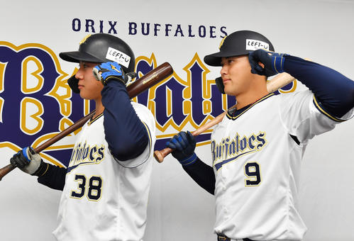 オリックス】ヘルメットに成長応援サプリ「セノッピー」ロゴ 野口智哉